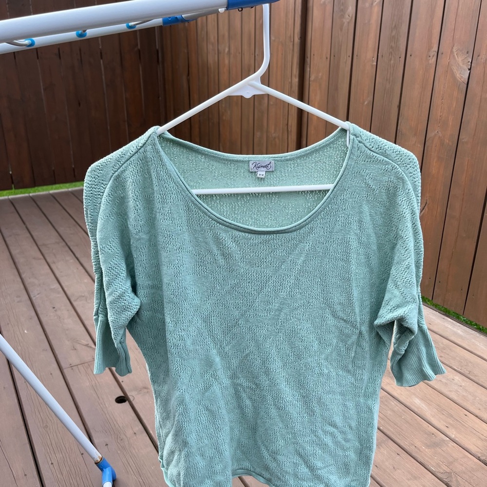 Dolman sleeve. Half sleeve. Light Teal Textured Knit Sweater. Medium